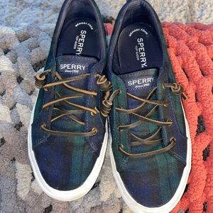 Sperry’s slip on sneaker
